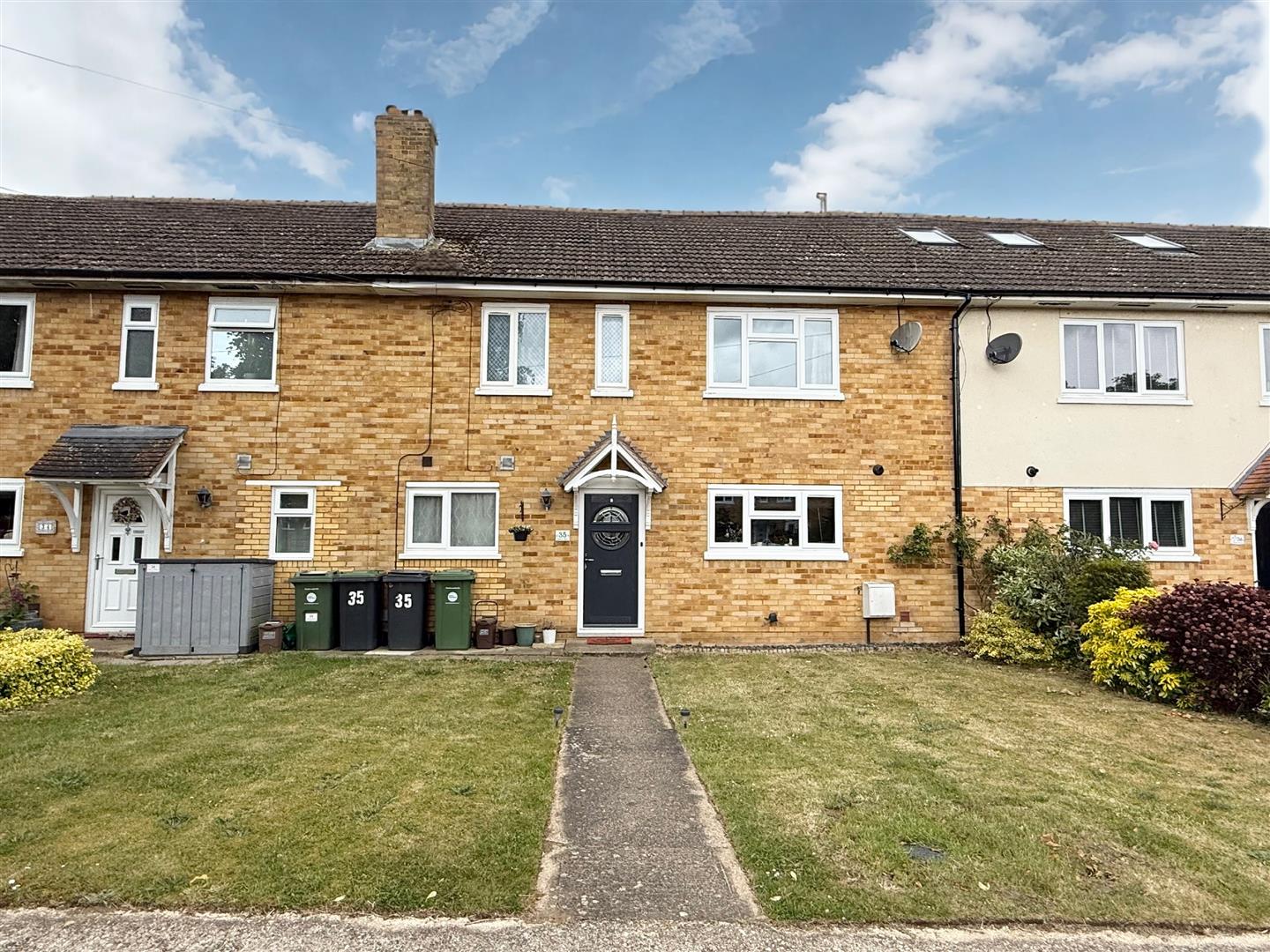 Hoover Place Chicksands